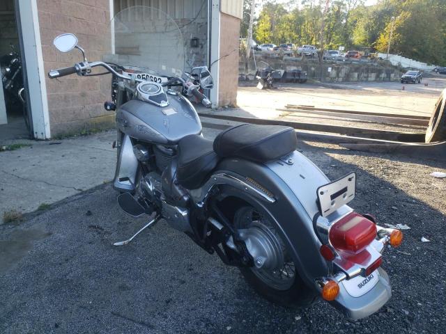 JS1VS55A662100741 - 2005 SUZUKI BOULEVARD SILVER photo 3