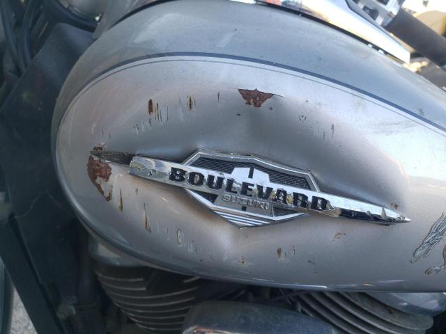 JS1VS55A662100741 - 2005 SUZUKI BOULEVARD SILVER photo 9