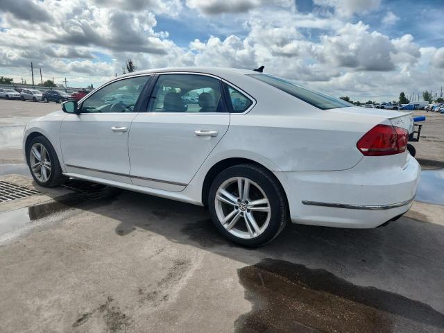 1VWCN7A32DC005895 - 2013 VOLKSWAGEN PASSAT SEL Beyaz fotoğraf 2