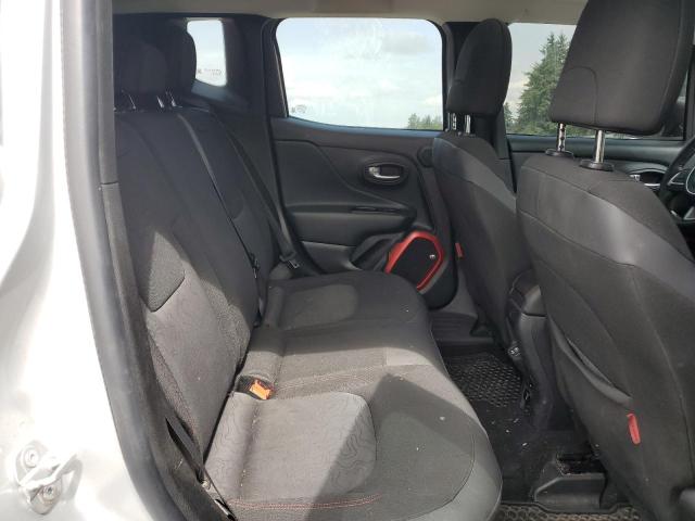 ZACCJBCB1JPG71417 - 2018 JEEP RENEGADE TRAILHAWK SILVER photo 11