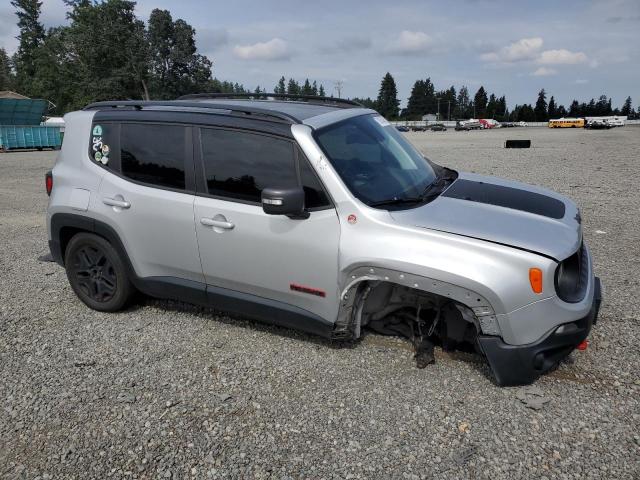 ZACCJBCB1JPG71417 - 2018 JEEP RENEGADE TRAILHAWK SILVER photo 4
