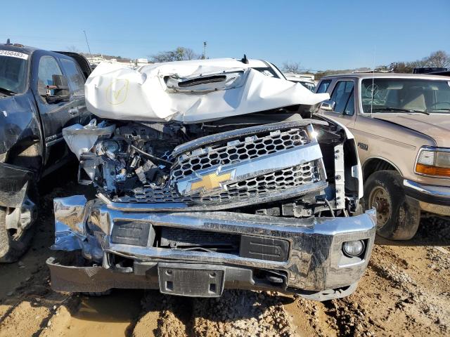 1GC1KSEY8KF239031 - 2019 CHEVROLET SILVERADO K2500 HEAVY DUTY LT WHITE photo 5