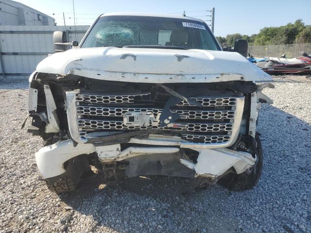 1GT125E87DF233015 - 2013 GMC SIERRA K2500 DENALI WHITE photo 5