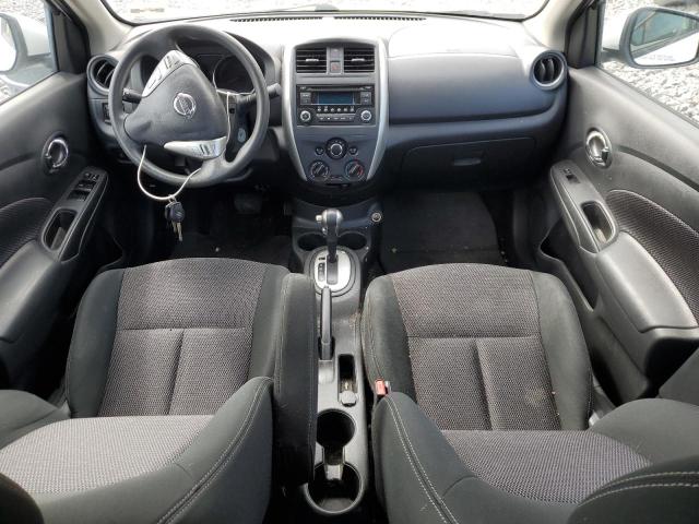 3N1CN7AP8JL804511 - 2018 NISSAN VERSA S Белый фото 8