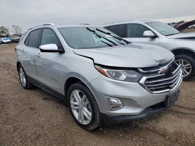 2GNAXWEX9J6238230 - 2018 CHEVROLET EQUINOX PREMIER SILVER photo 4