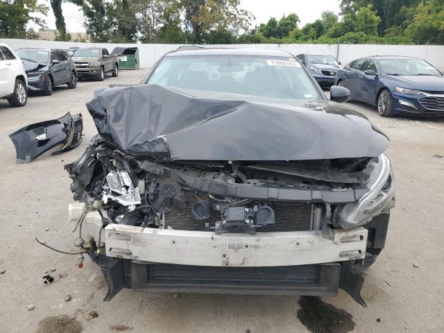1N4BL4CV0KC148137 - 2019 NISSAN ALTIMA SR BLACK photo 5