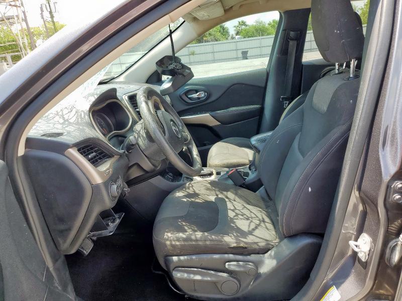 1C4PJLCB5JD605765 - 2018 JEEP CHEROKEE LATITUDE Сірий фото 7