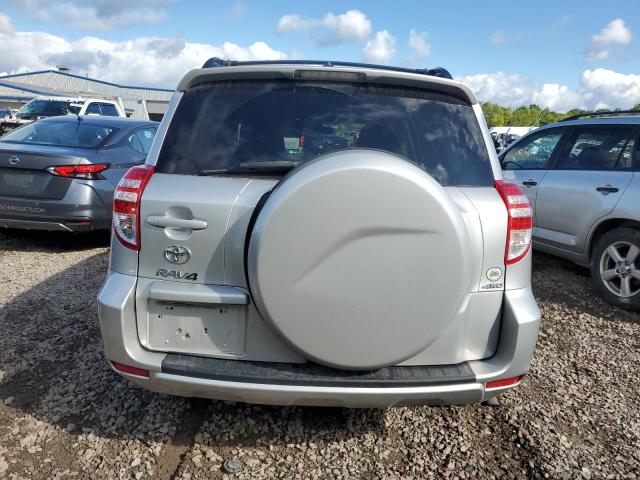2T3BF4DVXCW221979 - 2012 TOYOTA RAV4 SILVER photo 6