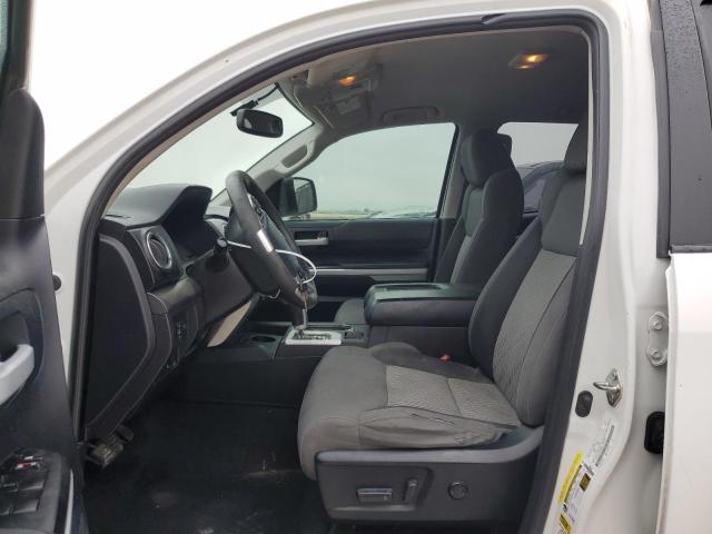 5TFRW5F10GX198292 - 2016 TOYOTA TUNDRA DOUBLE CAB SR/SR5 WHITE photo 7