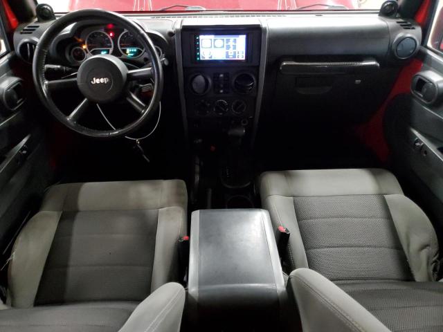 1J4HA3H10AL174868 - 2010 JEEP WRANGLER UNLIMITED SPORT წითელი ფოტო 8