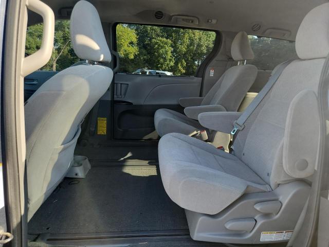 5TDKK3DC2FS552968 - 2015 TOYOTA SIENNA LE BLUE photo 10