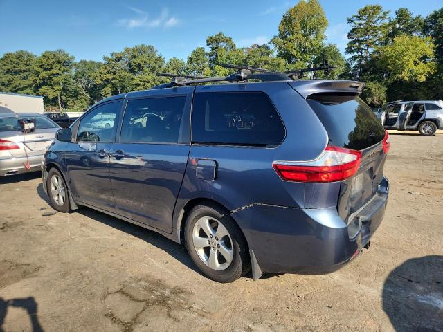 5TDKK3DC2FS552968 - 2015 TOYOTA SIENNA LE BLUE photo 2