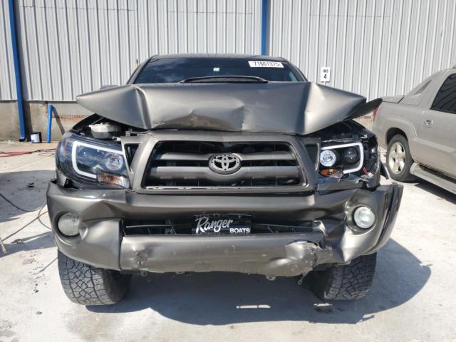 5TELU4ENXAZ735485 - 2010 TOYOTA TACOMA DOUBLE CAB 棕色 照片 5