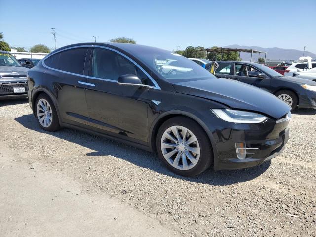 5YJXCAE24GF014985 - 2016 TESLA MODEL X BLACK photo 4