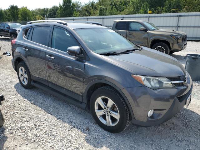 2T3RFREV1FW291417 - 2015 TOYOTA RAV4 XLE GRAY photo 4