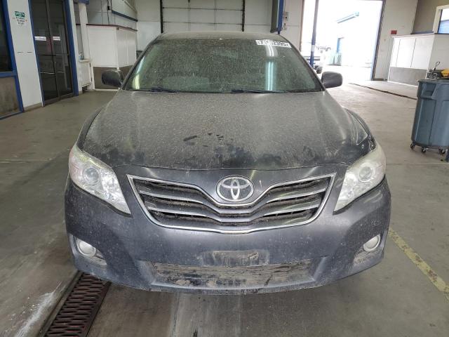 4T1BF3EK6AU013652 - 2010 TOYOTA CAMRY BASE 灰色 照片 5