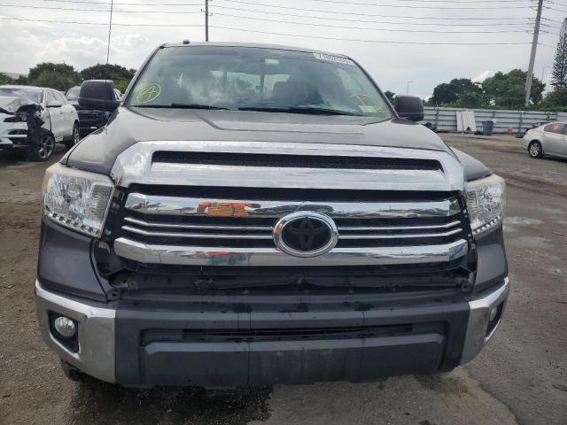 5TFUY5F12GX551832 - 2016 TOYOTA TUNDRA DOUBLE CAB SR/SR5 GRAY photo 5