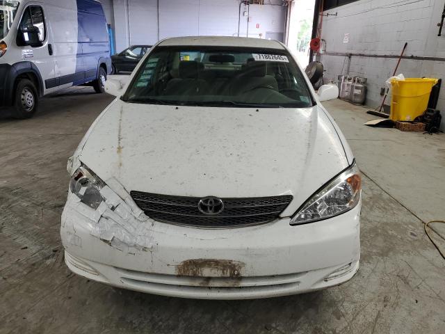 4T1BE32K93U171476 - 2003 TOYOTA CAMRY LE WHITE photo 5