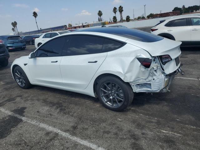 5YJ3E1EA6PF468087 - 2023 TESLA MODEL 3 Beyaz fotoğraf 2