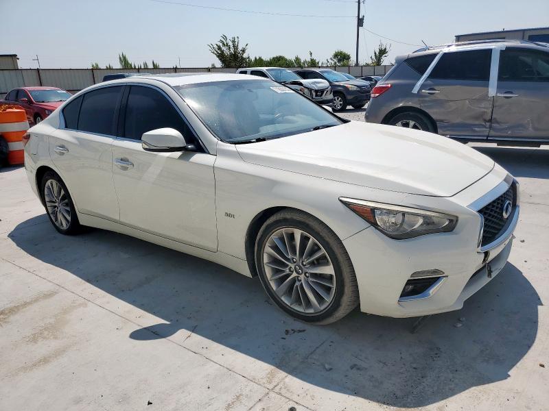 JN1EV7AP6JM358518 - 2018 INFINITI Q50 LUXE 白色 照片 4
