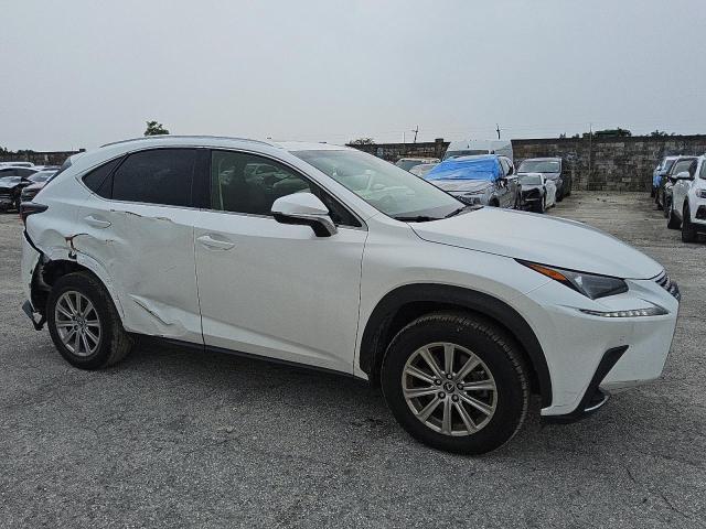 JTJYARBZ2K2153371 - 2019 LEXUS NX 300 BASE WHITE photo 4