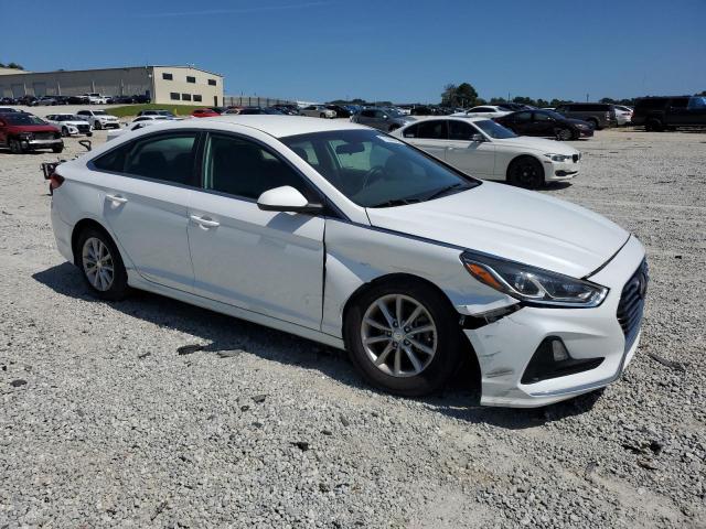 5NPE24AF0JH624993 - 2018 HYUNDAI SONATA SE WHITE photo 4