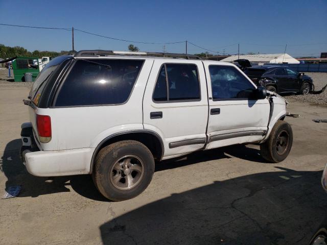 1GNCS13W712132926 - 2001 CHEVROLET BLAZER WHITE photo 3