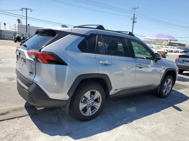 JTMRWRFV1SD292377 - 2025 TOYOTA RAV4 XLE SILVER photo 3