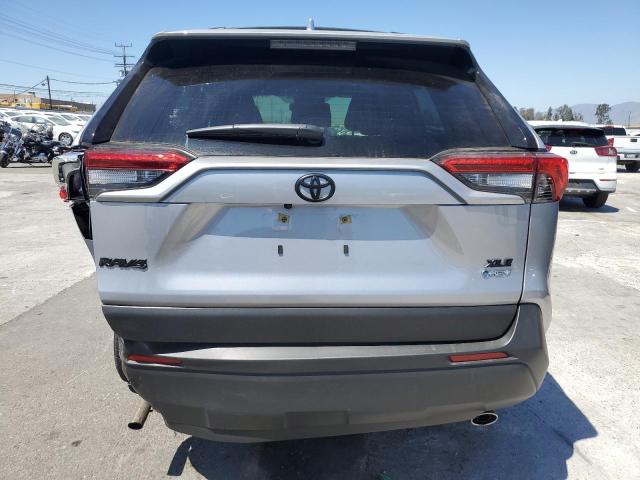 JTMRWRFV1SD292377 - 2025 TOYOTA RAV4 XLE SILVER photo 6