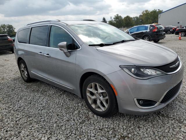 2C4RC1EG5JR306175 - 2018 CHRYSLER PACIFICA TOURING L PLUS GRAY photo 4