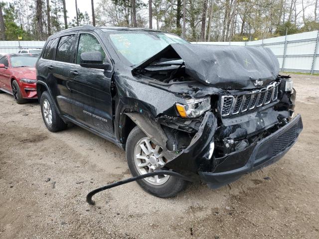 1C4RJEAG4JC485479 - 2018 JEEP GRAND CHER LAREDO BLACK photo 4