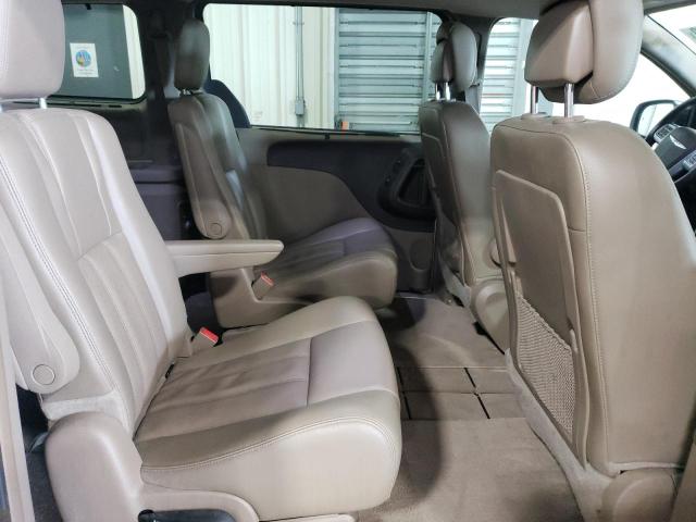 2C4RC1CG4DR802740 - 2013 CHRYSLER TOWN & COU TOURING L GOLD photo 11