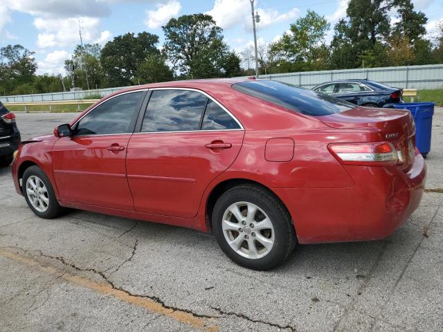 4T4BF3EK4BR203747 - 2011 TOYOTA CAMRY BASE წითელი ფოტო 2