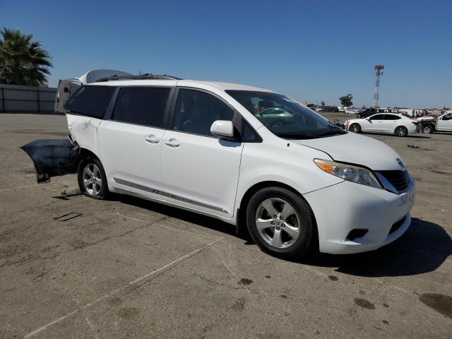 5TDKK3DC7DS365965 - 2013 TOYOTA SIENNA LE Ağ foto 4