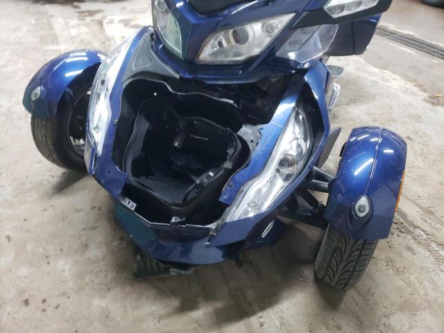 2BXJBKC19AV001693 - 2010 CAN-AM SPYDER ROA RT BLUE photo 9