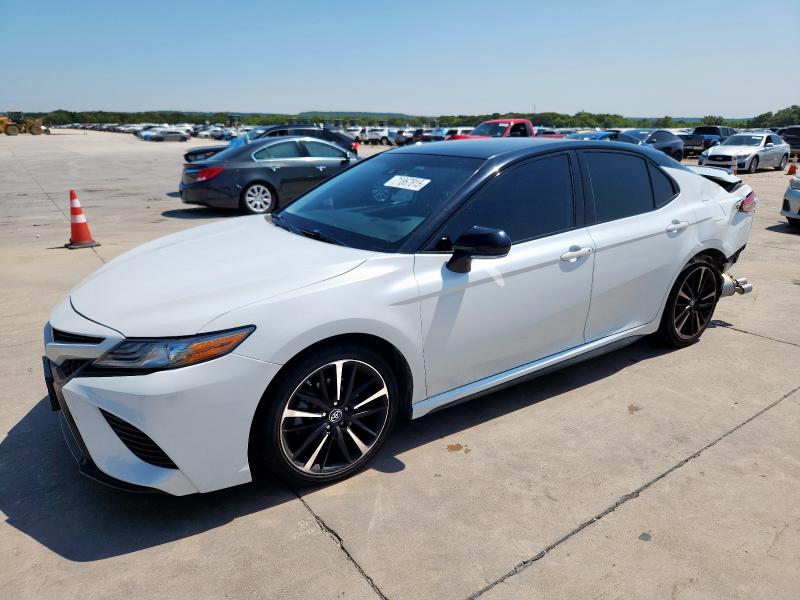 2019 TOYOTA CAMRY XSE, 