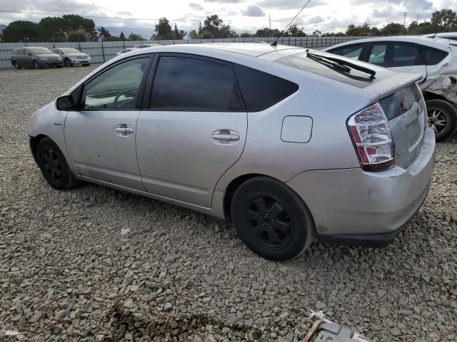 JTDKB20U767075098 - 2006 TOYOTA PRIUS SILVER photo 2