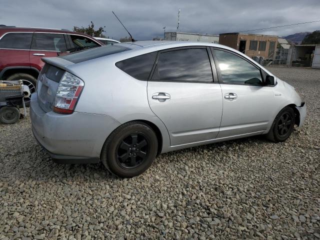 JTDKB20U767075098 - 2006 TOYOTA PRIUS SILVER photo 3