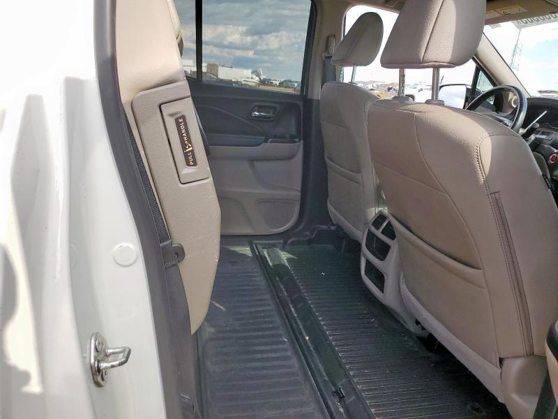 5FPYK3F56HB038290 - 2017 HONDA RIDGELINE RTL 白色 照片 10