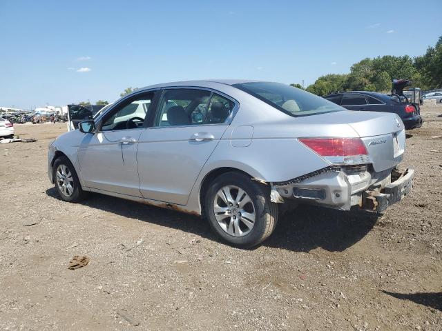 1HGCP2F48AA092700 - 2010 HONDA ACCORD LXP GRAY photo 2