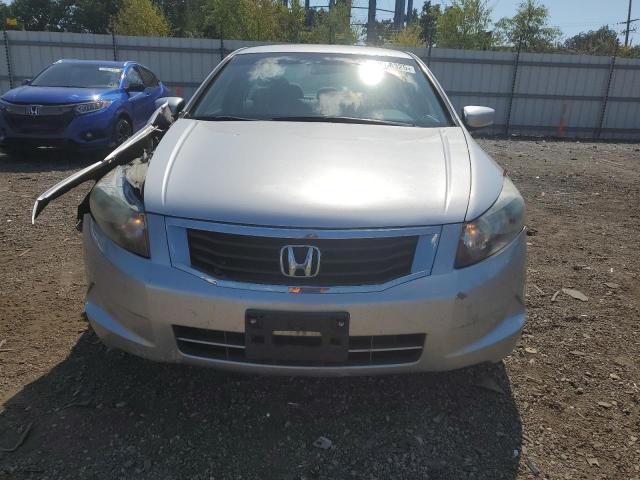 1HGCP2F48AA092700 - 2010 HONDA ACCORD LXP GRAY photo 5