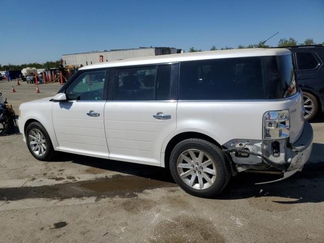 2FMGK5CC0BBD19777 - 2011 FORD FLEX SEL WHITE photo 2