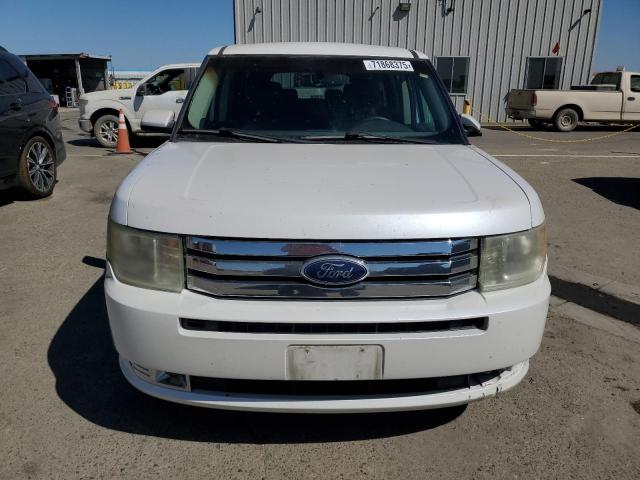 2FMGK5CC0BBD19777 - 2011 FORD FLEX SEL WHITE photo 5