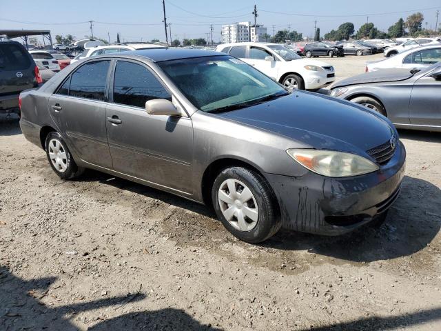JTDBE32K140281516 - 2004 TOYOTA CAMRY LE GRAY photo 4