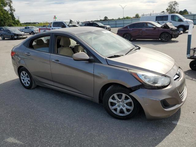 KMHCT4AE0DU454586 - 2013 HYUNDAI ACCENT GLS TAN photo 4