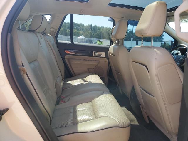 2LMDU88C38BJ31355 - 2008 LINCOLN MKX 奶油色 照片 11
