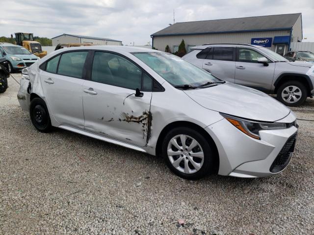 5YFEPMAE3MP220117 - 2021 TOYOTA COROLLA LE 银色 照片 4