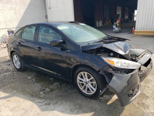 1FADP3F29JL236756 - 2018 FORD FOCUS SE BLACK photo 4