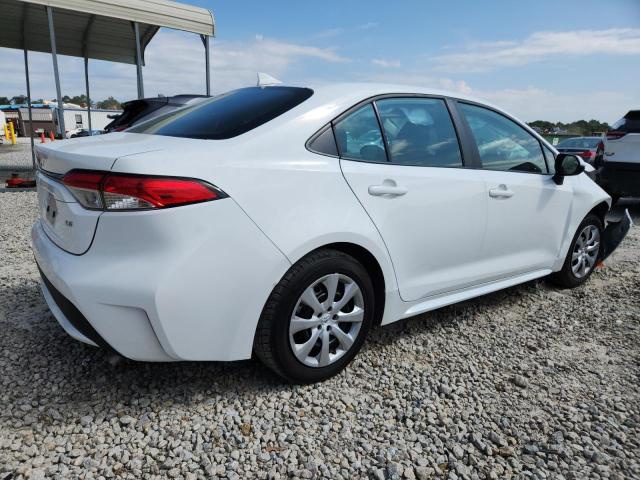 5YFEPMAE4NP378676 - 2022 TOYOTA COROLLA LE WHITE photo 3