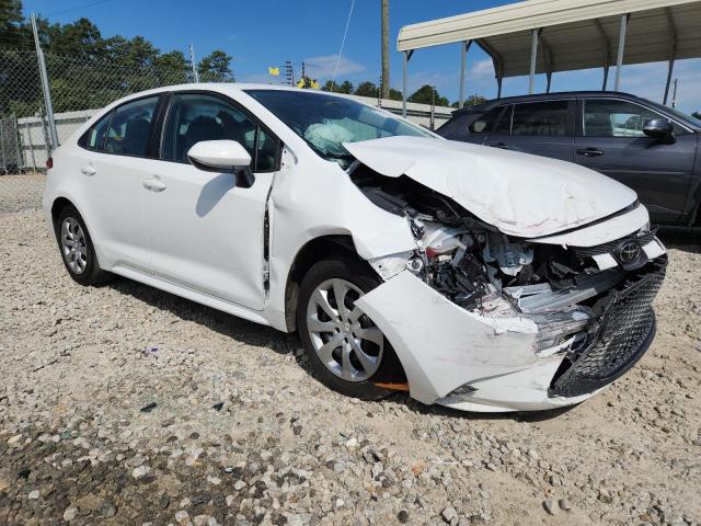 5YFEPMAE4NP378676 - 2022 TOYOTA COROLLA LE WHITE photo 4